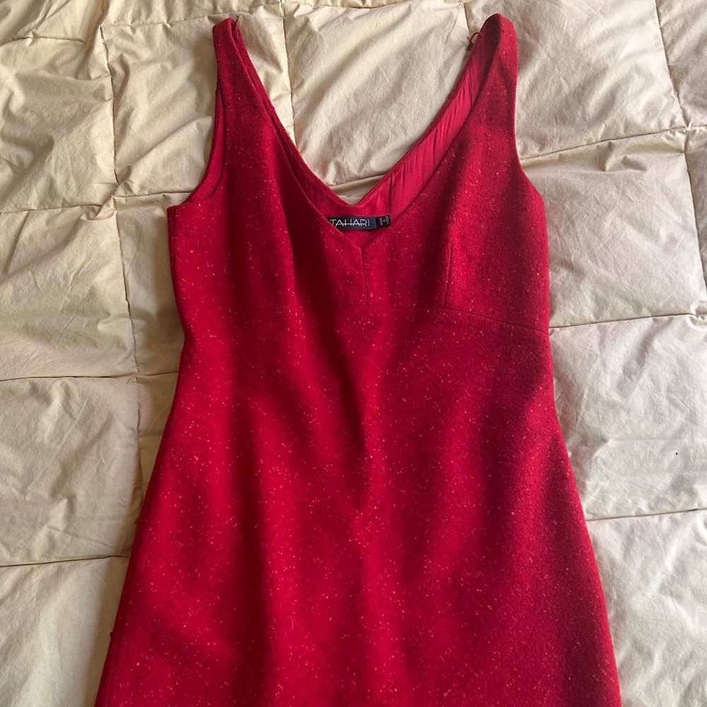 TAHARI VINTAGE